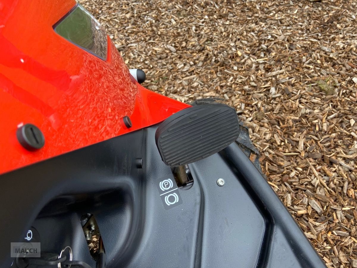 Rasentraktor del tipo Herkules HXT 923 Allrad Hochgrasmäher, Diff-Sperre, Neumaschine In Burgkirchen (Immagine 17)