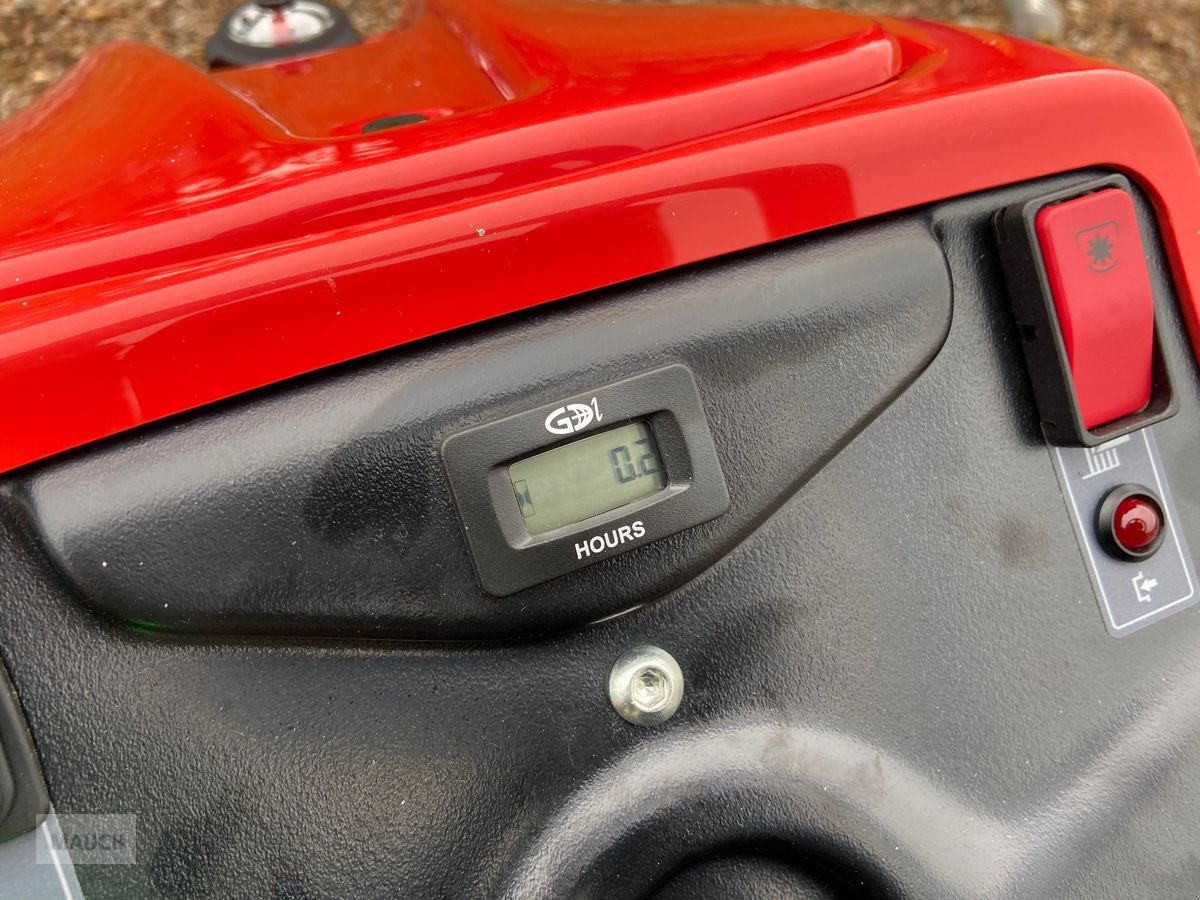 Rasentraktor del tipo Herkules HXT 923 Allrad Hochgrasmäher, Diff-Sperre, Neumaschine In Burgkirchen (Immagine 16)