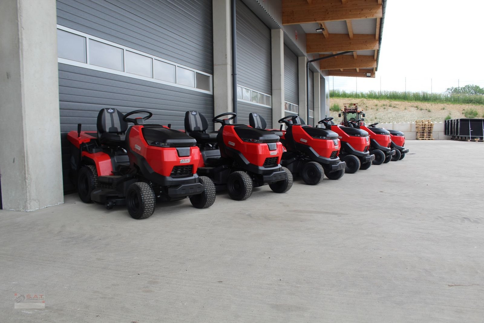 Rasentraktor des Typs Herkules Rasentraktor HT 102-H2 - 2 Zylinder Comfort, Neumaschine in Eberschwang (Bild 4)