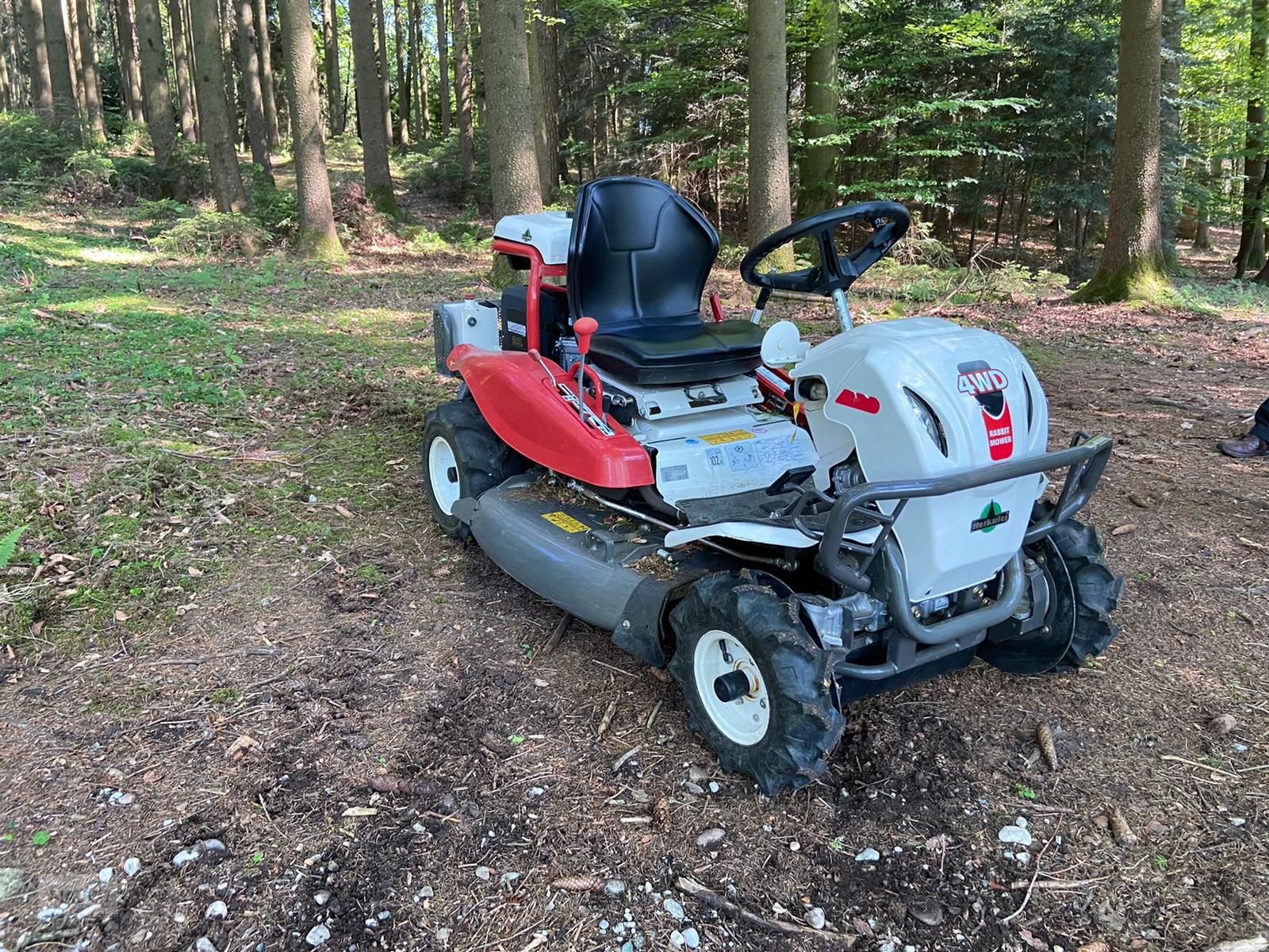 Rasentraktor tipa Herkules RM 982F 4 WD Gestrüppmäher, Neumaschine u Burgkirchen (Slika 21)