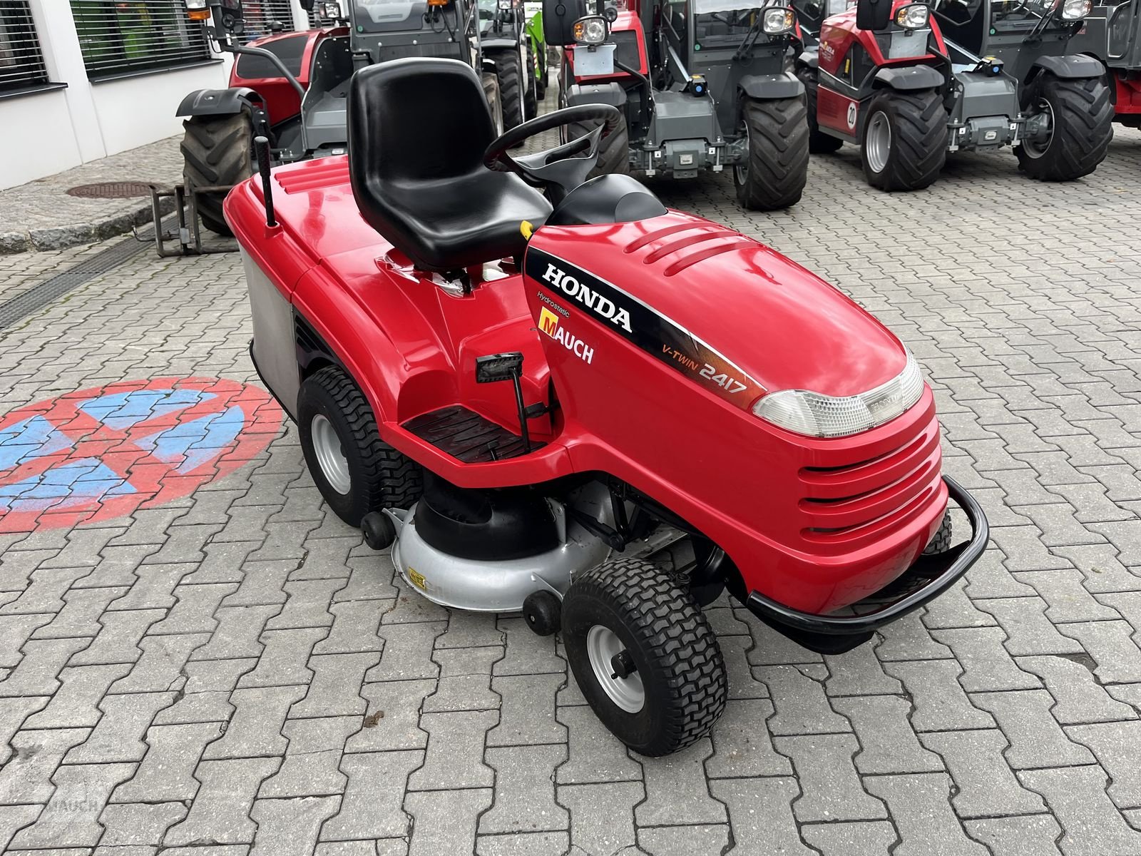Rasentraktor typu Honda 2417 HME V-Twin, Gebrauchtmaschine v Burgkirchen (Obrázek 4)
