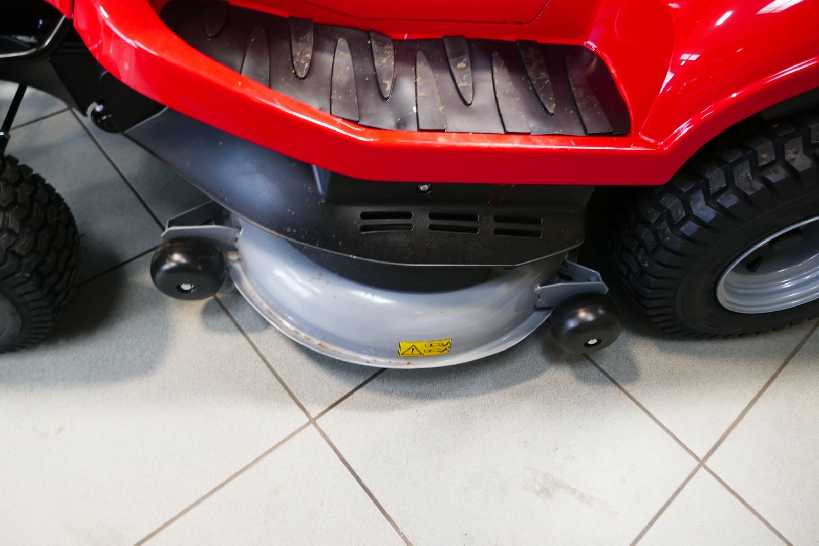 Rasentraktor типа Honda HF 2417 HT, Gebrauchtmaschine в Villach (Фотография 9)