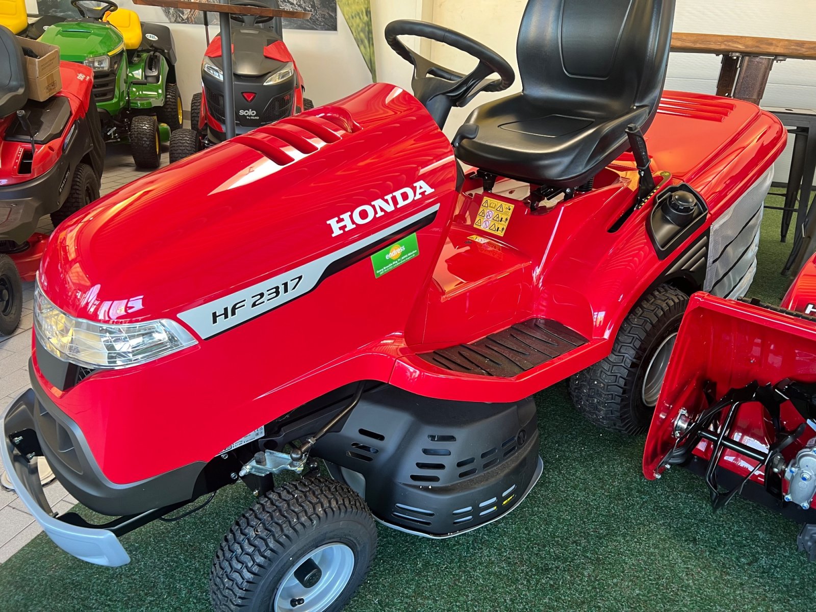 Rasentraktor typu Honda HF2317, Neumaschine v München (Obrázek 5)