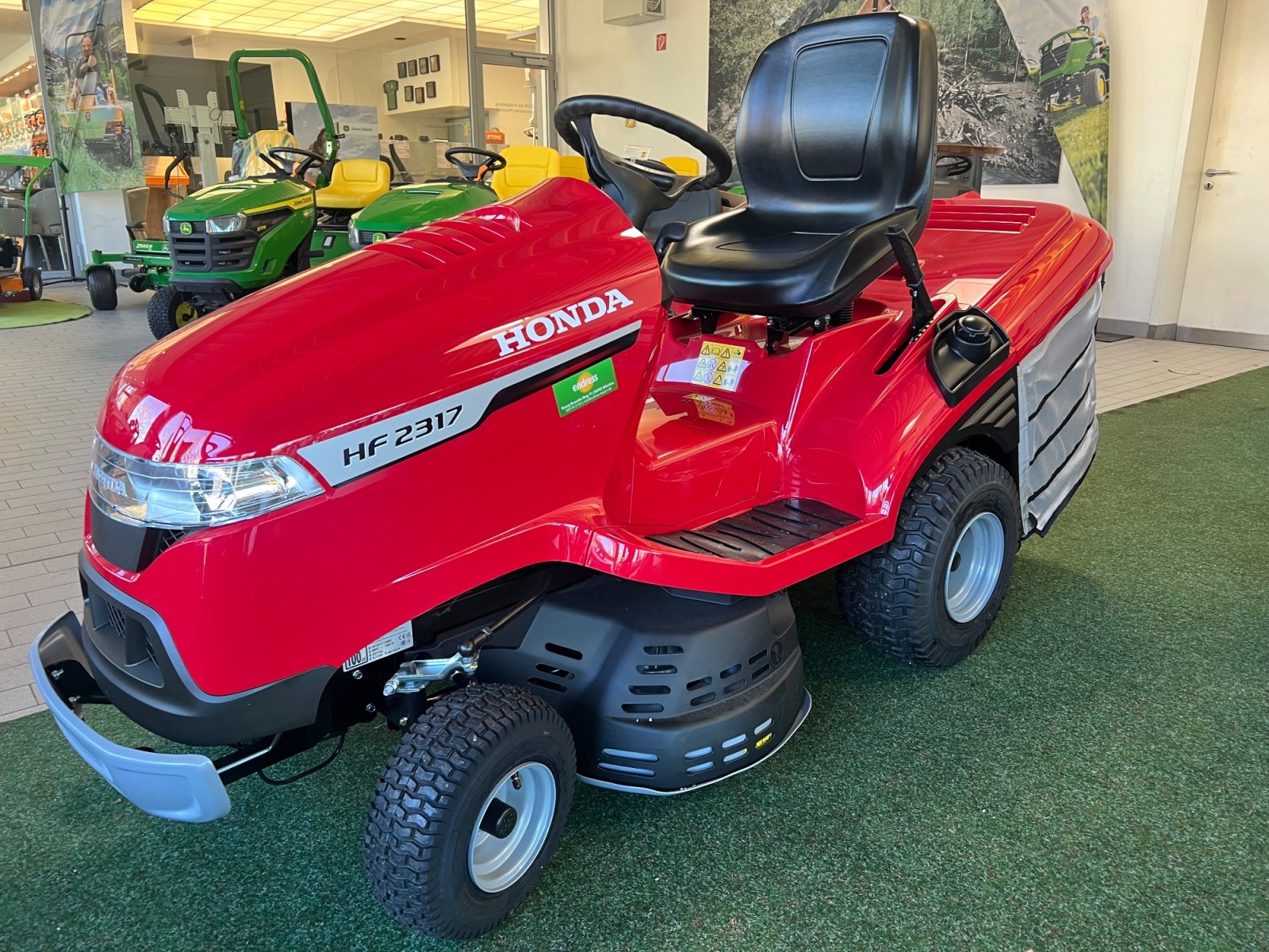 Rasentraktor typu Honda HF2317, Neumaschine v München (Obrázek 3)