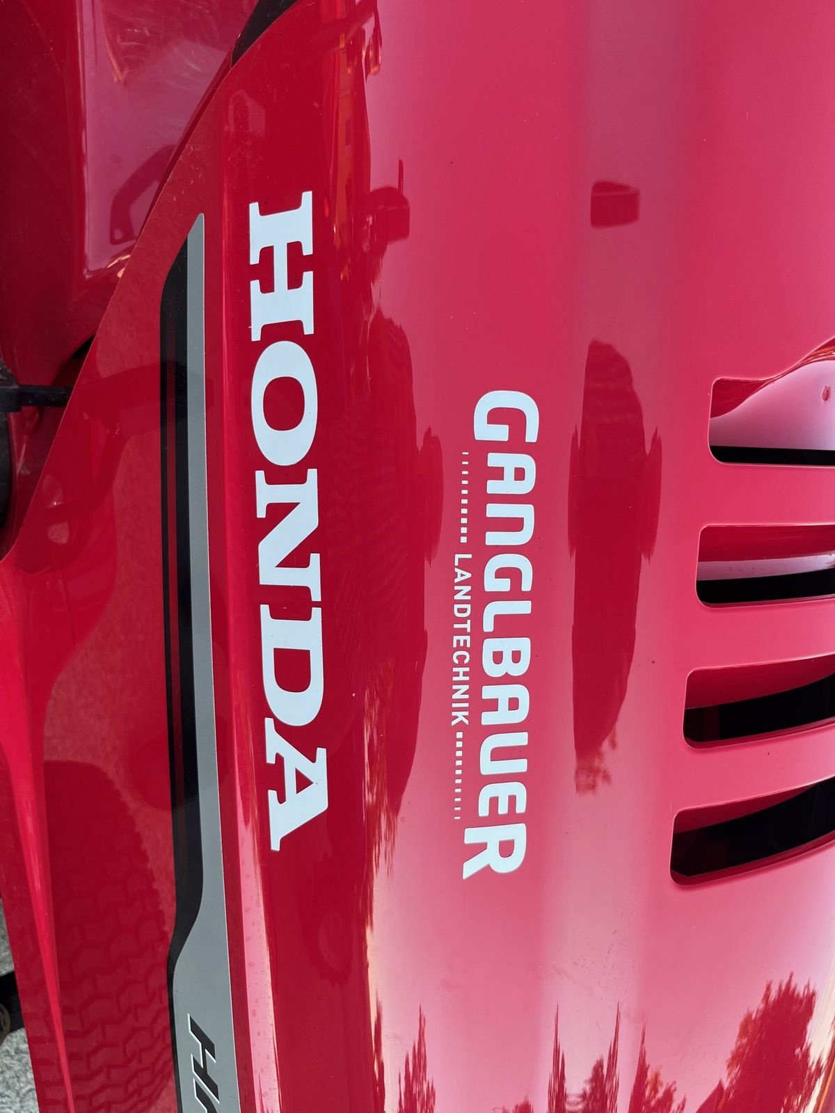 Rasentraktor of the type Honda Honda HF 2625 122cm Mähdeck, Vorführmaschine in Waldneukirchen (Picture 6)