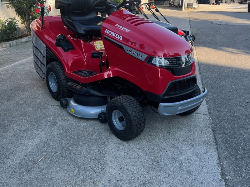 Rasentraktor типа Honda Honda HF 2625 122cm Mähdeck, Vorführmaschine в Waldneukirchen (Фотография 1)