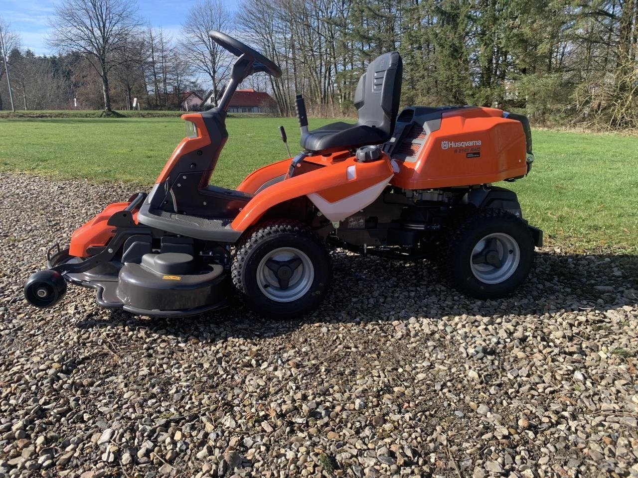 Rasentraktor des Typs Husqvarna 216T AWD, Gebrauchtmaschine in Jelling (Bild 1)