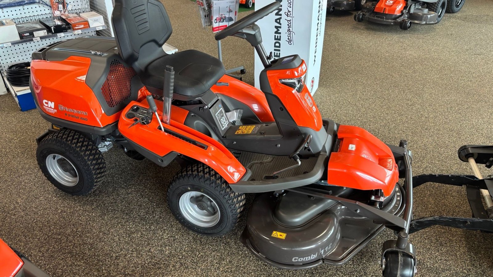 Rasentraktor des Typs Husqvarna 316 TXS AWD Klar til levering., Gebrauchtmaschine in Gram (Bild 1)