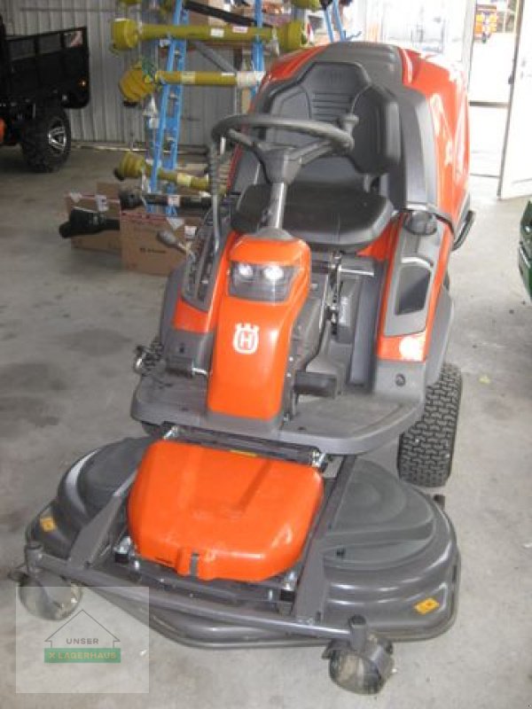 Rasentraktor des Typs Husqvarna 320 Ts AWD, Gebrauchtmaschine in Ottensheim (Bild 4)
