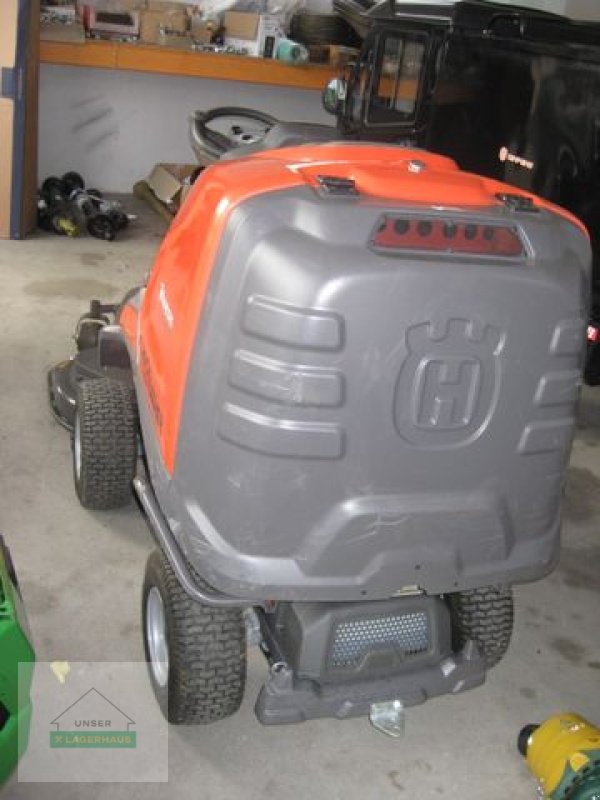 Rasentraktor des Typs Husqvarna 320 Ts AWD, Gebrauchtmaschine in Ottensheim (Bild 6)