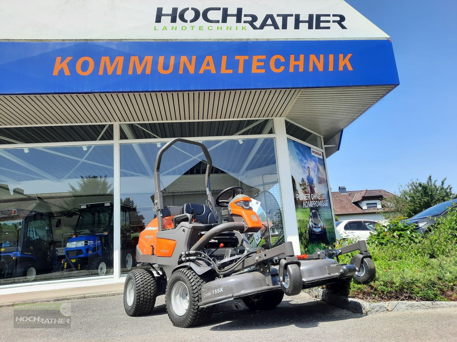 Rasentraktor des Typs Husqvarna 525 dx, Neumaschine in Kronstorf (Bild 1)