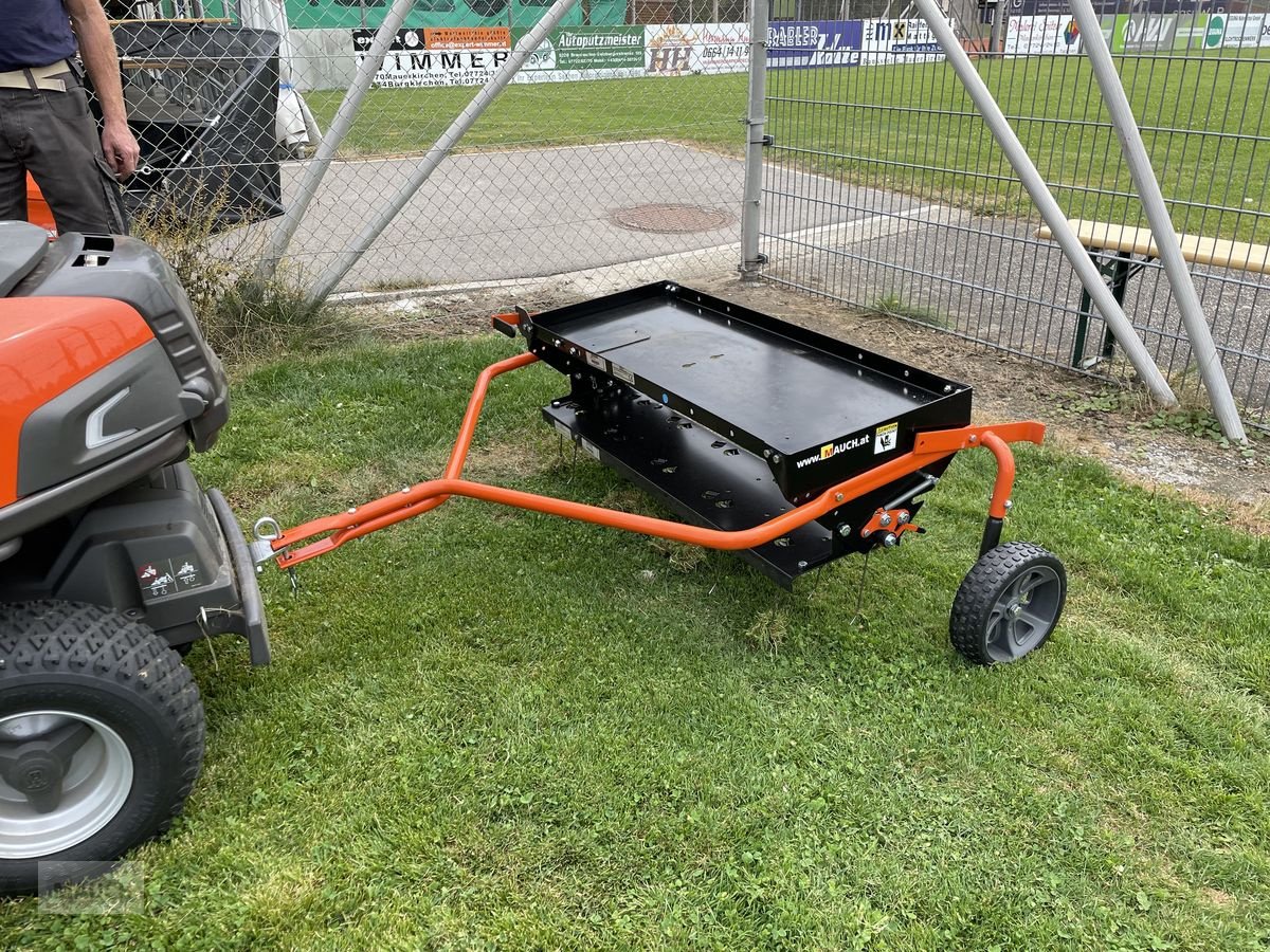 Rasentraktor des Typs Husqvarna Anbauplattform inkl. Vertikutieraufsatz, Neumaschine in Burgkirchen (Bild 10)