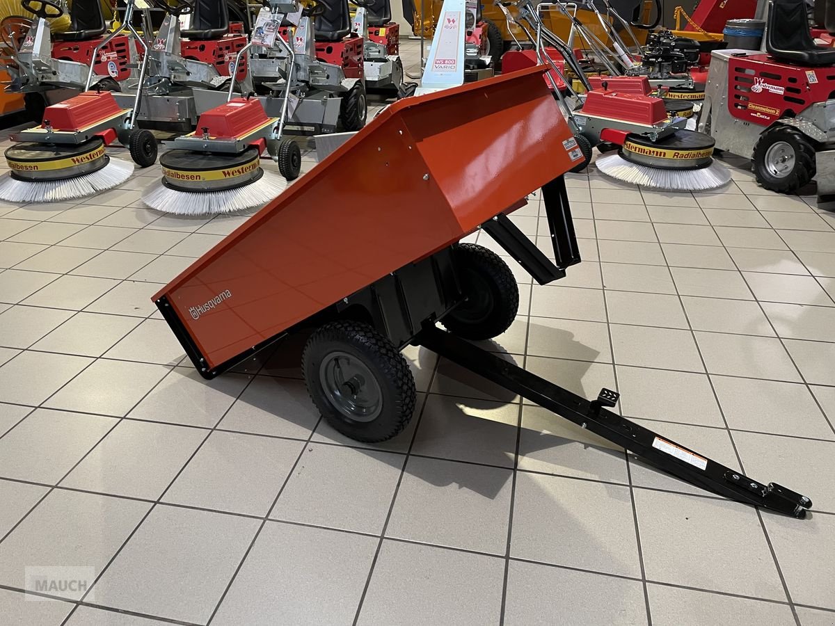 Rasentraktor des Typs Husqvarna Anhänger Standard Kippbar, Neumaschine in Burgkirchen (Bild 3)