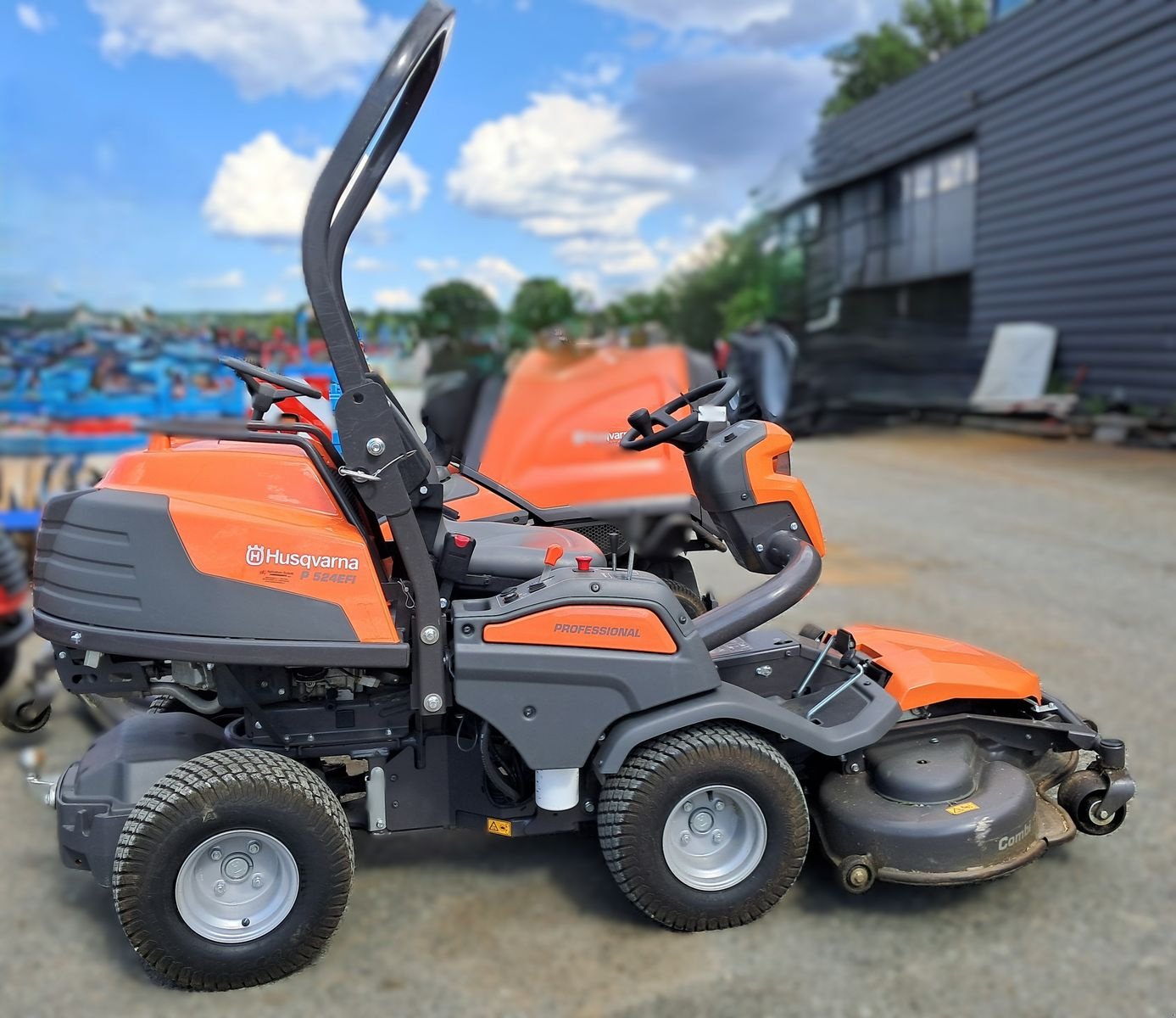 Rasentraktor des Typs Husqvarna Frontmäher Husqvarna Rider P524 EFI IntNr 12042, Gebrauchtmaschine in Strem (Bild 1)