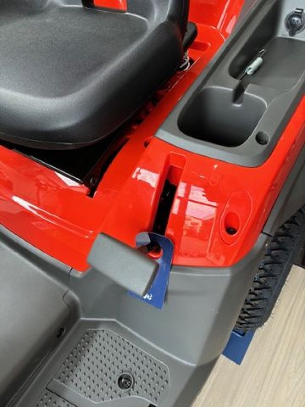 Rasentraktor typu Husqvarna Gartentraktor TC215T, Neumaschine v Göpfritz (Obrázek 7)