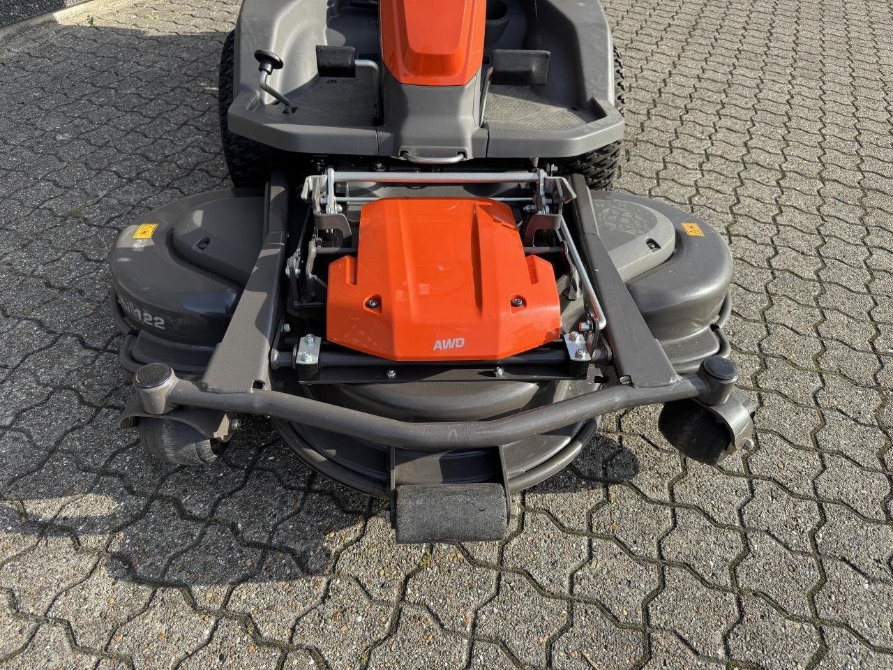 Rasentraktor typu Husqvarna HUSQVARNA 405X, Gebrauchtmaschine v Brønderslev (Obrázek 10)