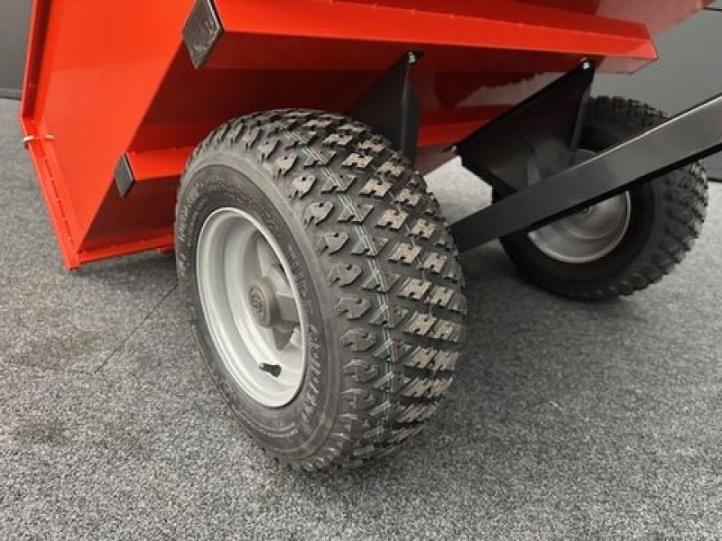 Rasentraktor des Typs Husqvarna kippbarer Anhänger, 225kg Traglast, Neumaschine in Tamsweg (Bild 11)