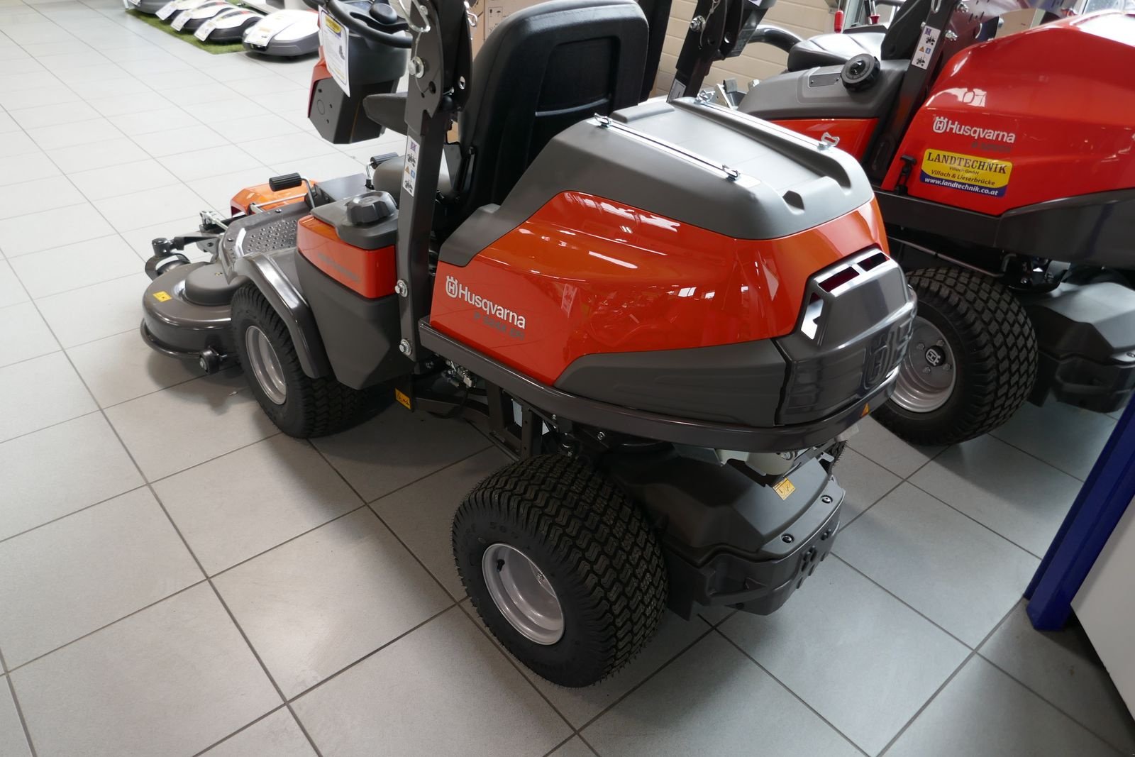 Rasentraktor typu Husqvarna P 524 EFI, Gebrauchtmaschine v Villach (Obrázek 5)