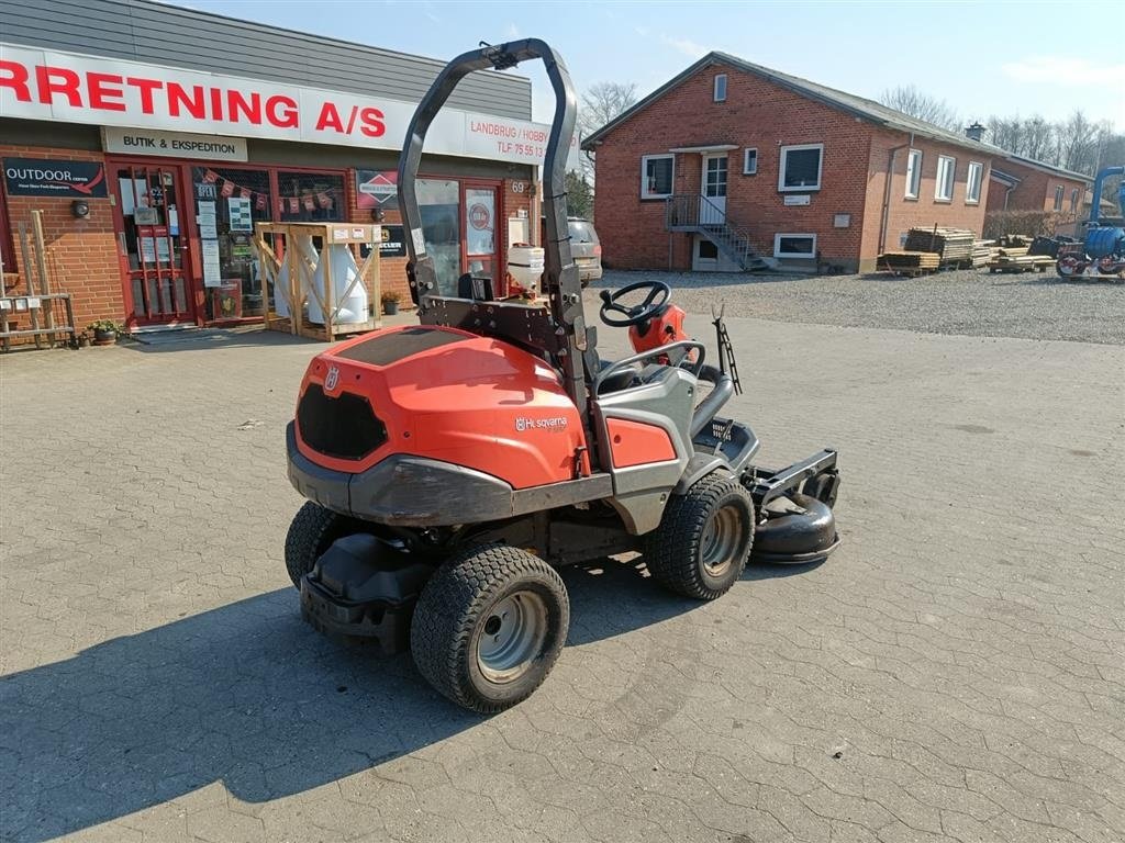 Rasentraktor des Typs Husqvarna P 525D, Gebrauchtmaschine in Egtved (Bild 2)