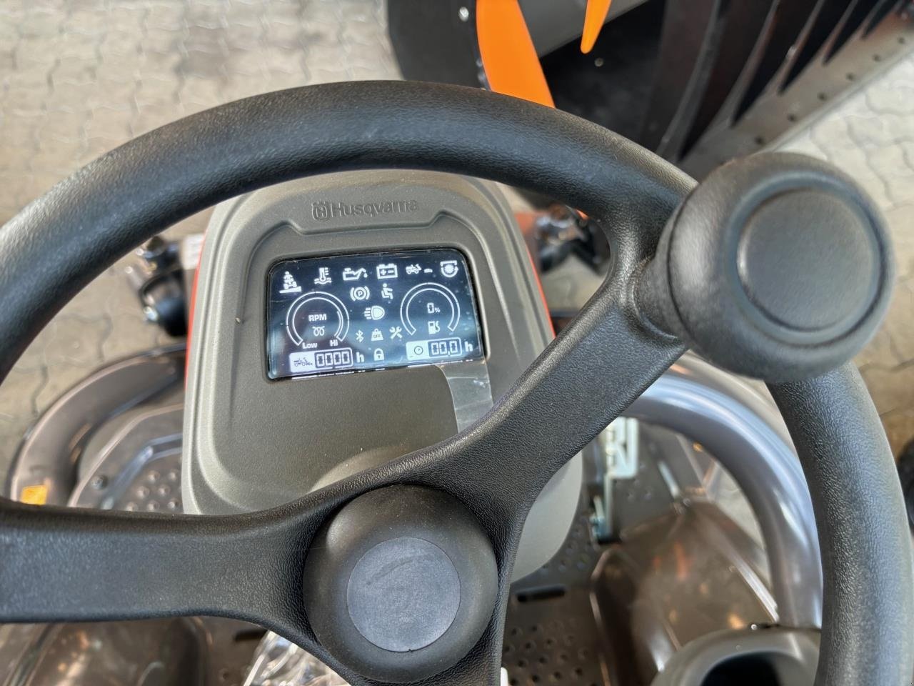 Rasentraktor typu Husqvarna P524 X EFI, Gebrauchtmaschine v Jelling (Obrázek 2)