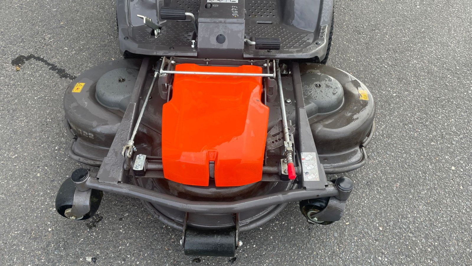 Rasentraktor des Typs Husqvarna P524X Efi, Gebrauchtmaschine in Holstebro (Bild 7)