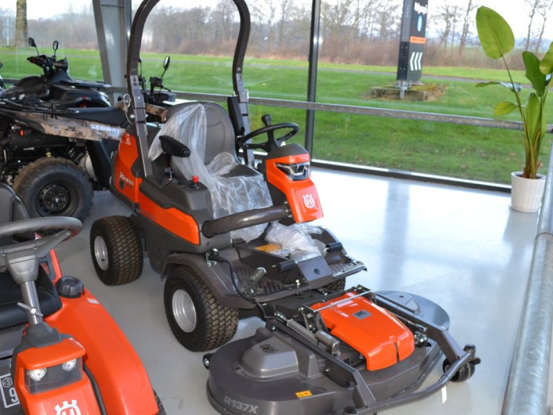 Rasentraktor tipa Husqvarna P524X Efi, Gebrauchtmaschine u Glamsbjerg (Slika 1)