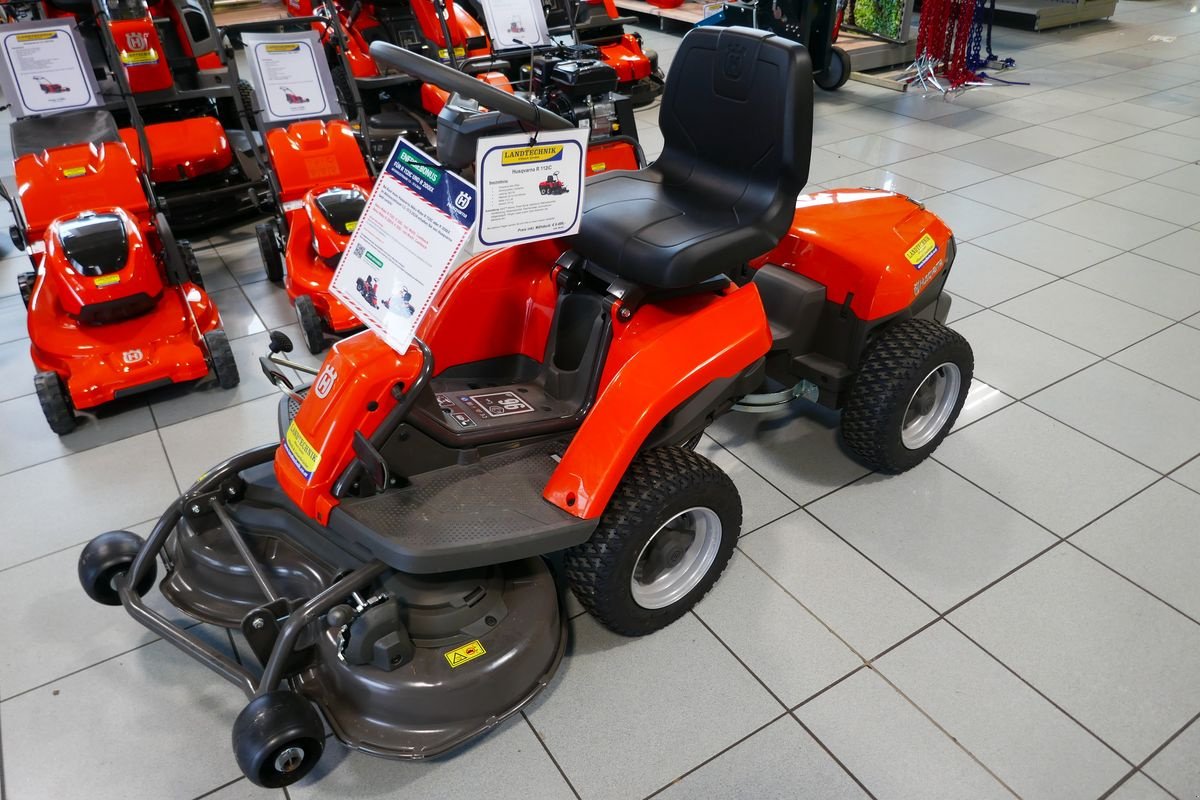 Rasentraktor des Typs Husqvarna R 112iC, Gebrauchtmaschine in Villach (Bild 1)