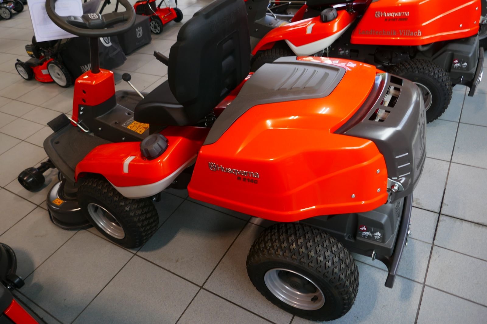 Rasentraktor typu Husqvarna R 214 C, Gebrauchtmaschine v Villach (Obrázek 7)