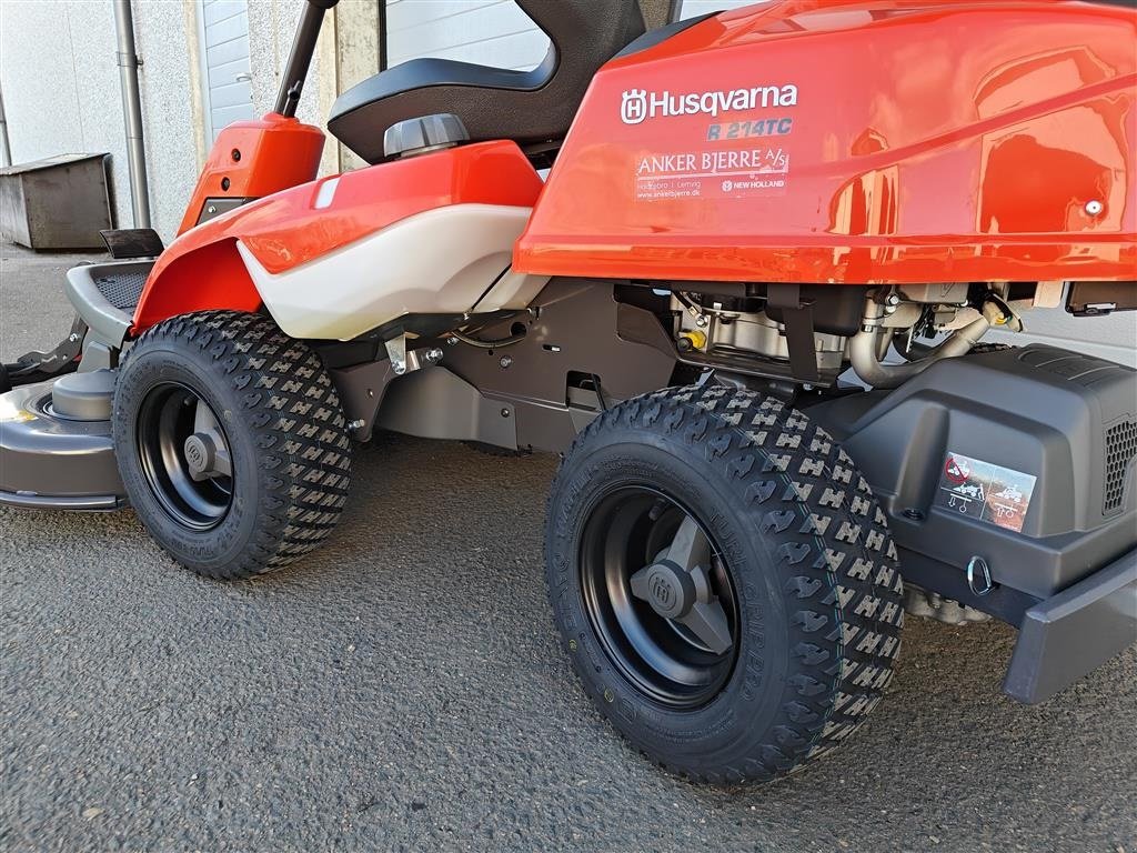 Rasentraktor typu Husqvarna R 214TC Comfort - 103cm klippebord, Gebrauchtmaschine v Holstebro (Obrázek 7)