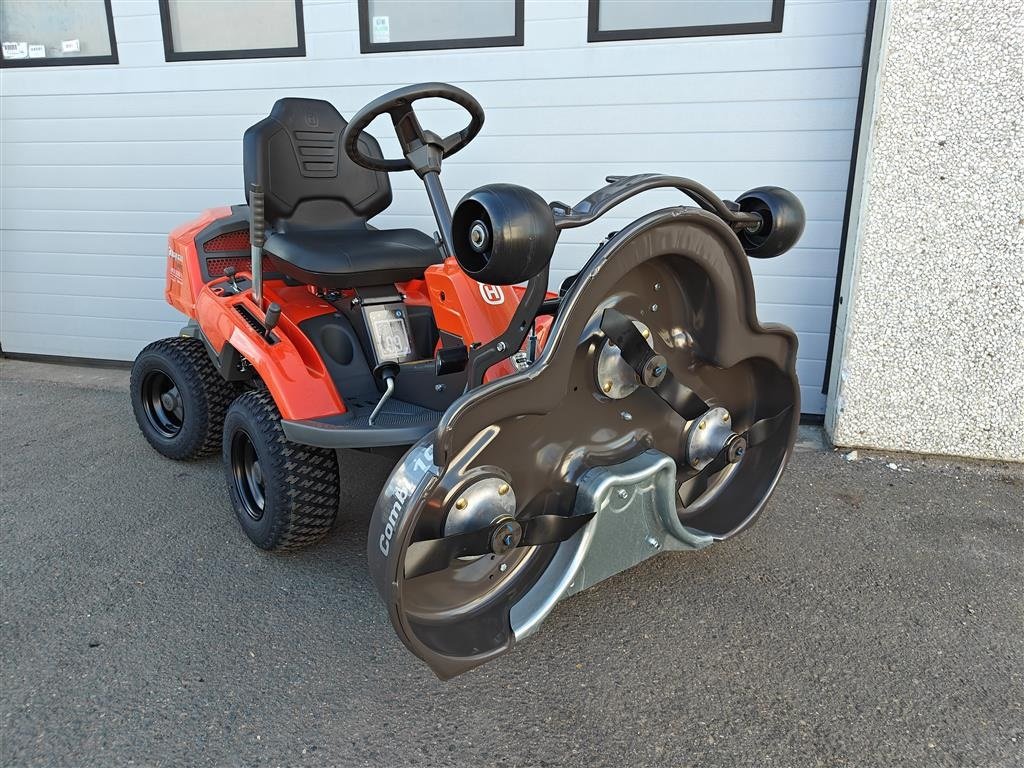 Rasentraktor del tipo Husqvarna R 214TC Comfort - 103cm klippebord, Gebrauchtmaschine en Lemvig (Imagen 11)