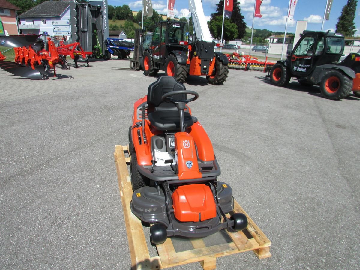 Rasentraktor typu Husqvarna R 214TC, Gebrauchtmaschine v Saxen (Obrázek 2)