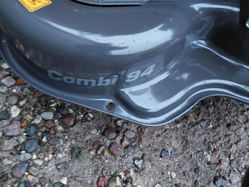 Rasentraktor типа Husqvarna R 214TC, Gebrauchtmaschine в Rønnede (Фотография 6)