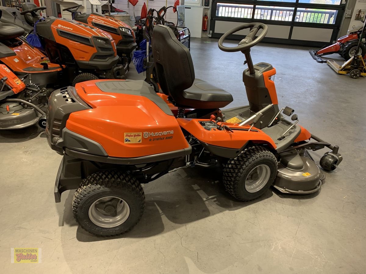 Rasentraktor typu Husqvarna R 316TsX AWD Aktionspreis, Neumaschine v Kötschach (Obrázek 7)
