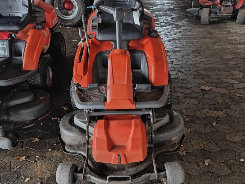 Rasentraktor tipa Husqvarna R213C, Gebrauchtmaschine u Viborg (Slika 1)