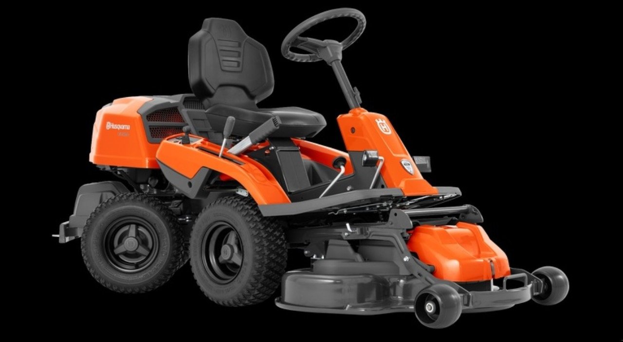 Rasentraktor typu Husqvarna R214TC COMFORT 103, Gebrauchtmaschine v Viborg (Obrázek 1)