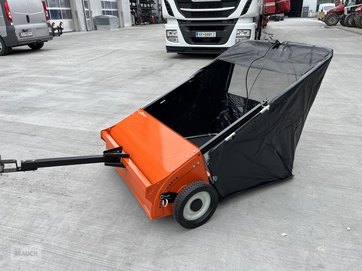 Rasentraktor des Typs Husqvarna Rasenkehrmaschine klein 500L, Neumaschine in Burgkirchen (Bild 8)