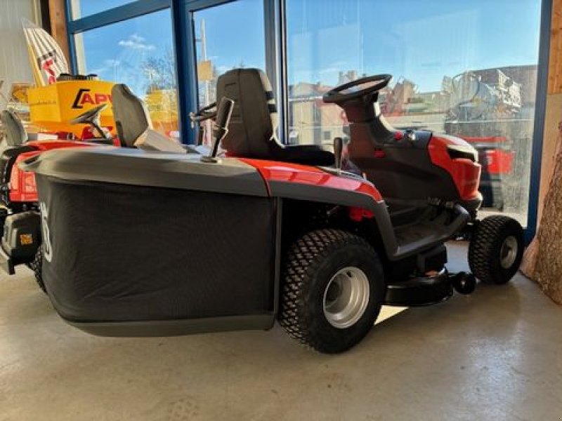 Rasentraktor des Typs Husqvarna Rasentraktor TC 114, Neumaschine in Göpfritz