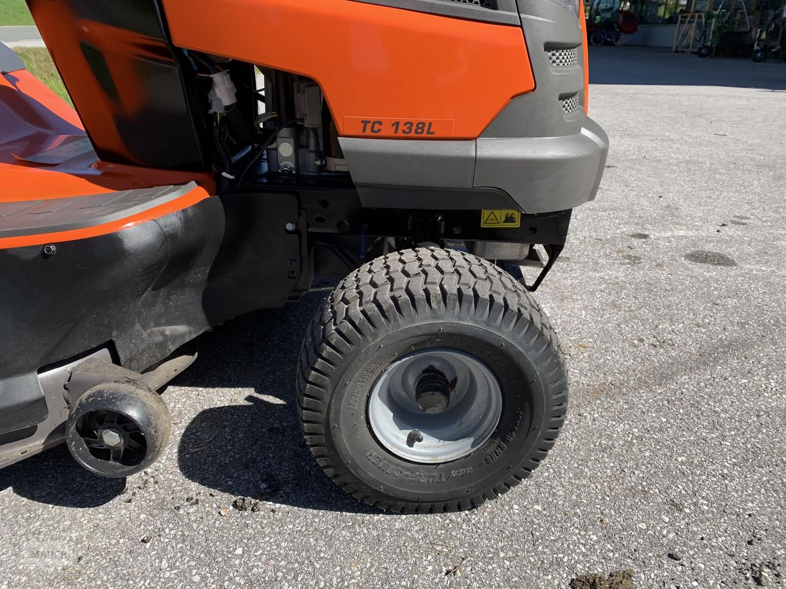 Rasentraktor typu Husqvarna Rasentraktor TC 138L, Gebrauchtmaschine v Eben (Obrázek 5)