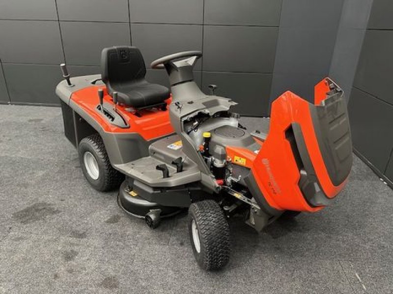 Rasentraktor des Typs Husqvarna Rasentraktor TC112 mit 95cm Mähdeck 10,8PS, Neumaschine in Tamsweg (Bild 11)