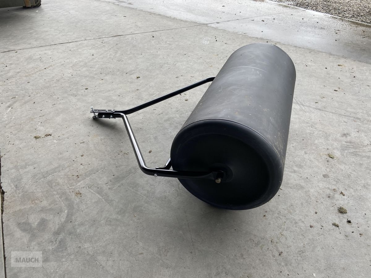 Rasentraktor des Typs Husqvarna Rasenwalze 182 Kilo, Neumaschine in Burgkirchen (Bild 6)