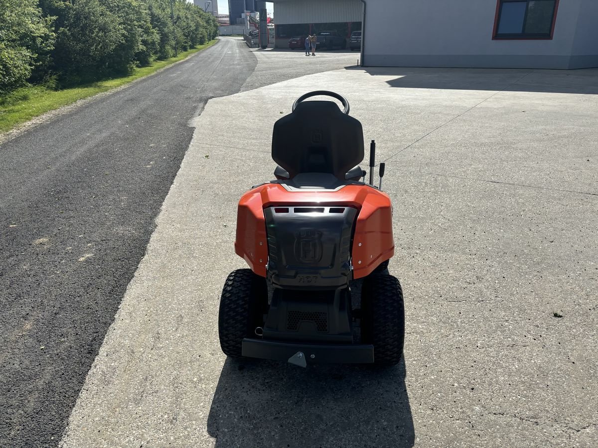 Rasentraktor des Typs Husqvarna Rider 214 TC, Neumaschine in Starrein (Bild 7)