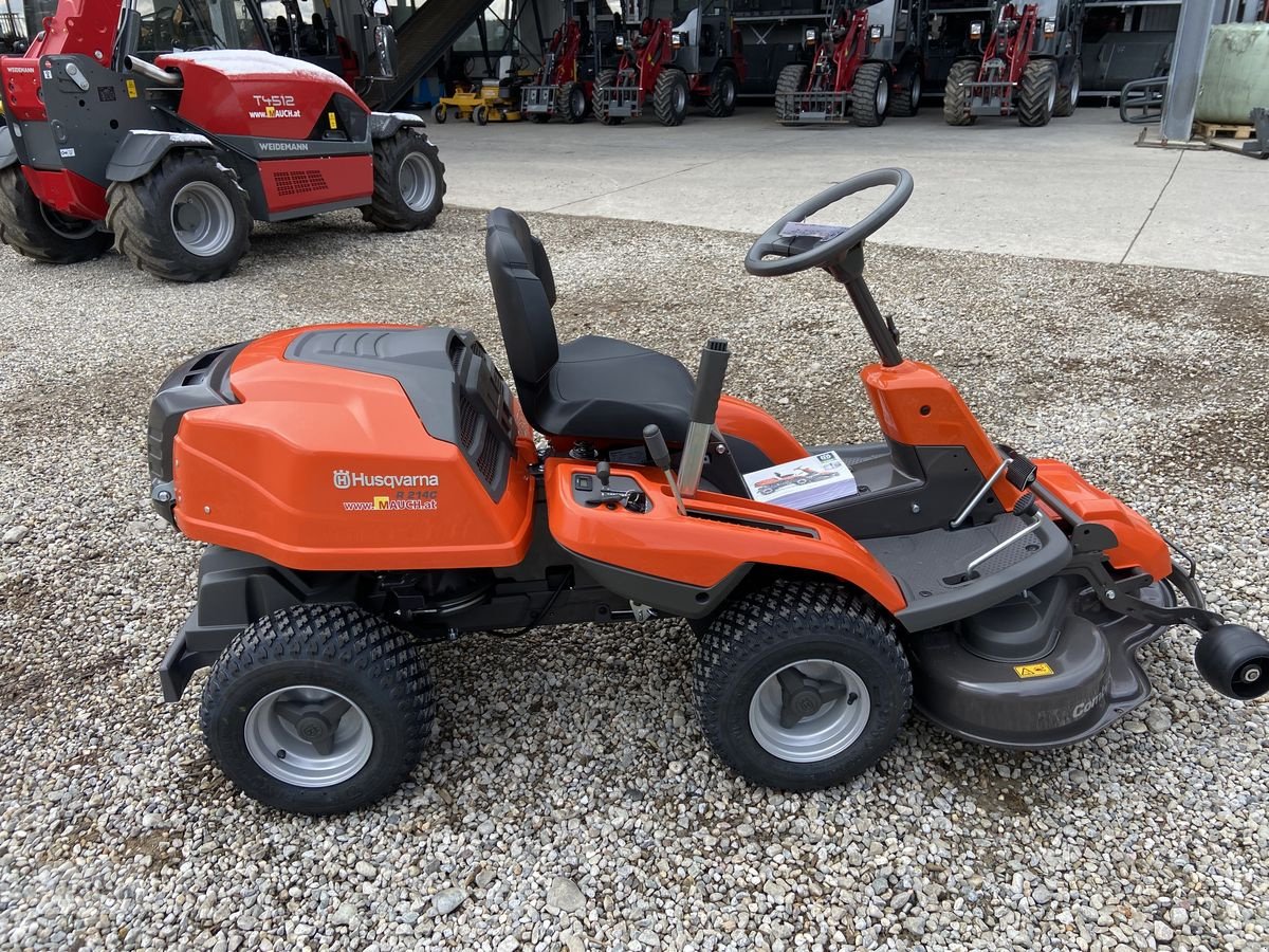 Rasentraktor des Typs Husqvarna Rider 214C Aktion FRÜHBEZUGSAKTION, Neumaschine in Burgkirchen (Bild 13)