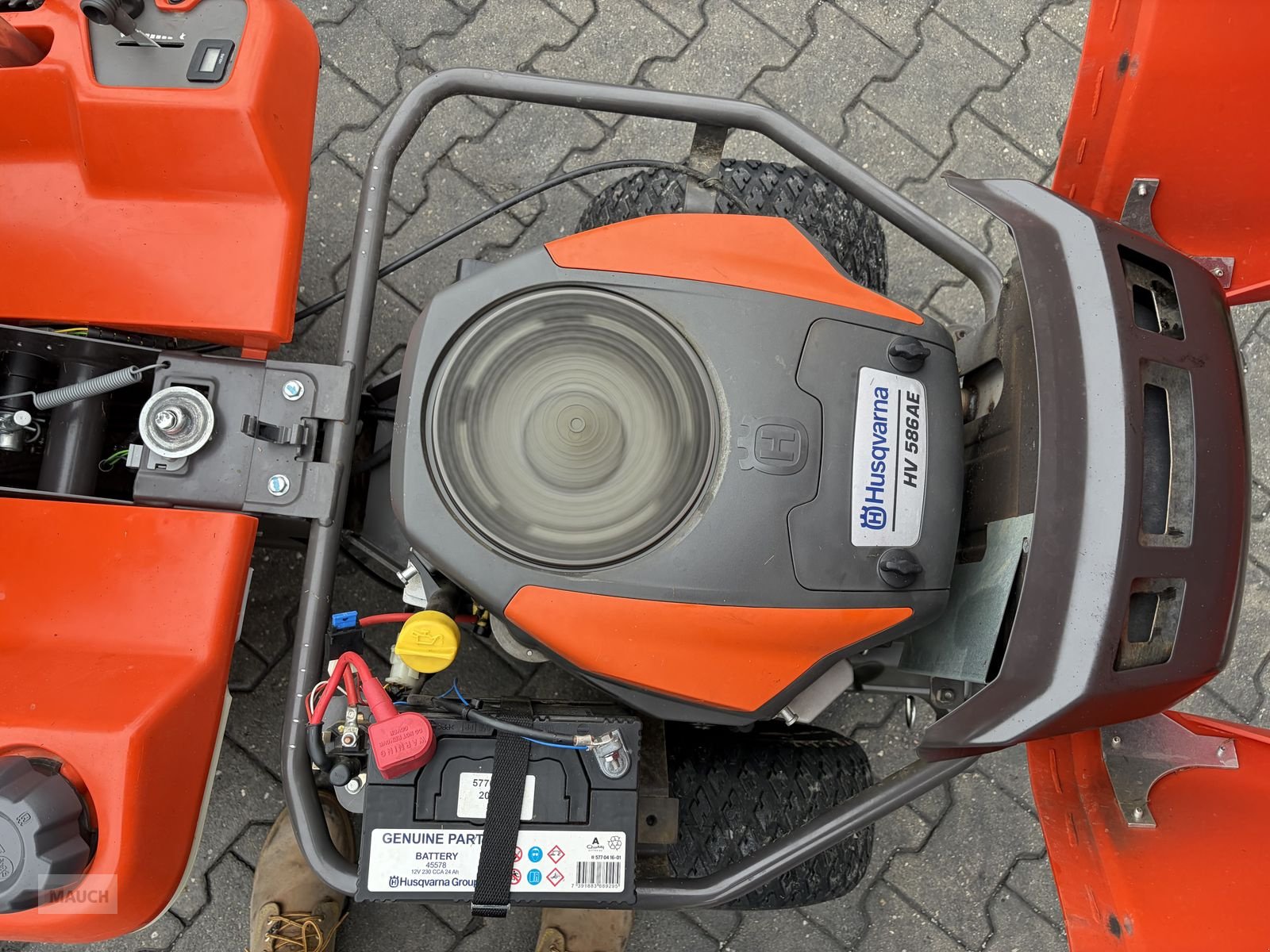 Rasentraktor typu Husqvarna Rider 214TC Comfort Edition, Gebrauchtmaschine w Burgkirchen (Zdjęcie 11)