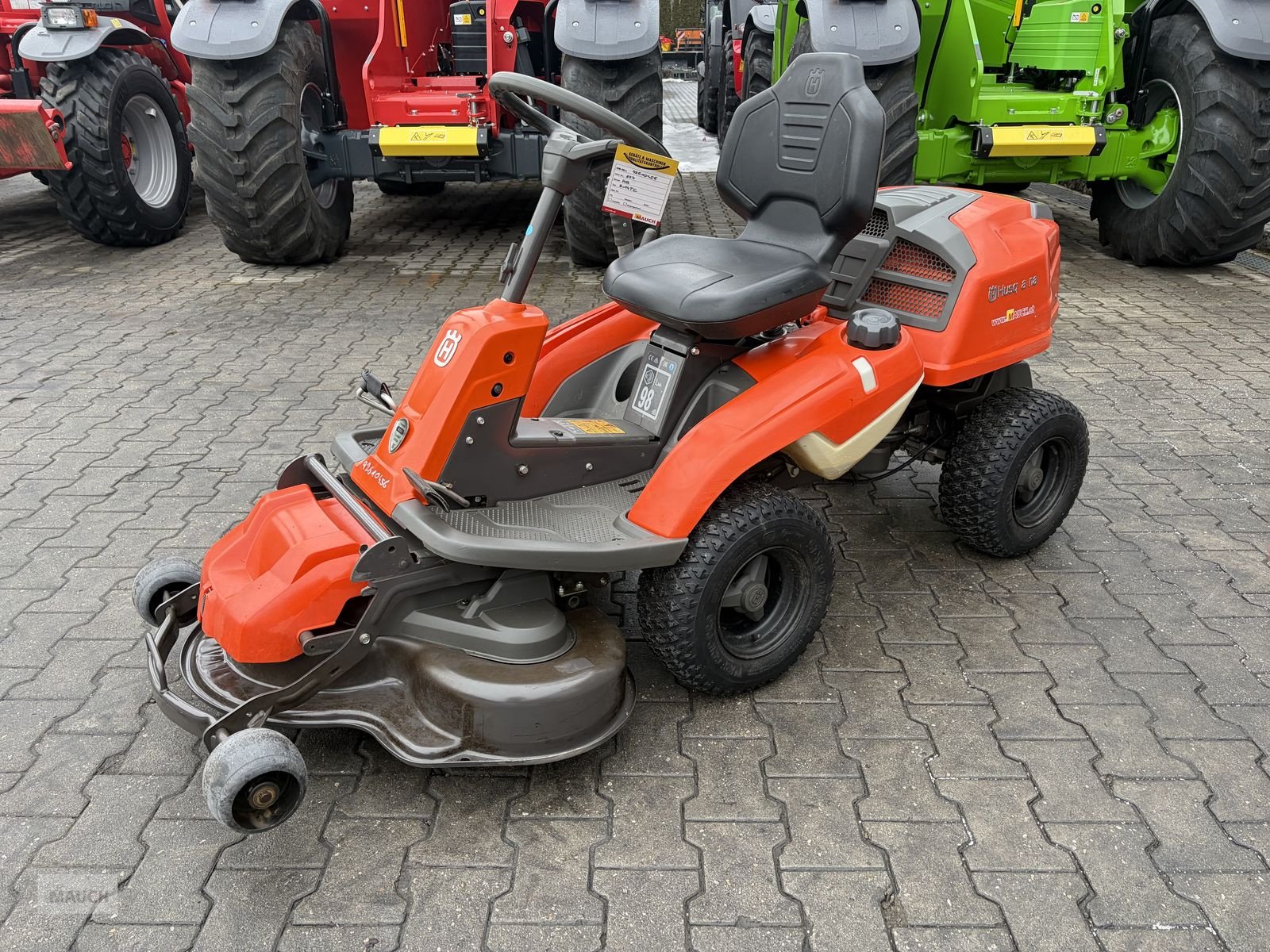 Rasentraktor typu Husqvarna Rider 214TC Comfort Edition, Gebrauchtmaschine w Burgkirchen (Zdjęcie 3)