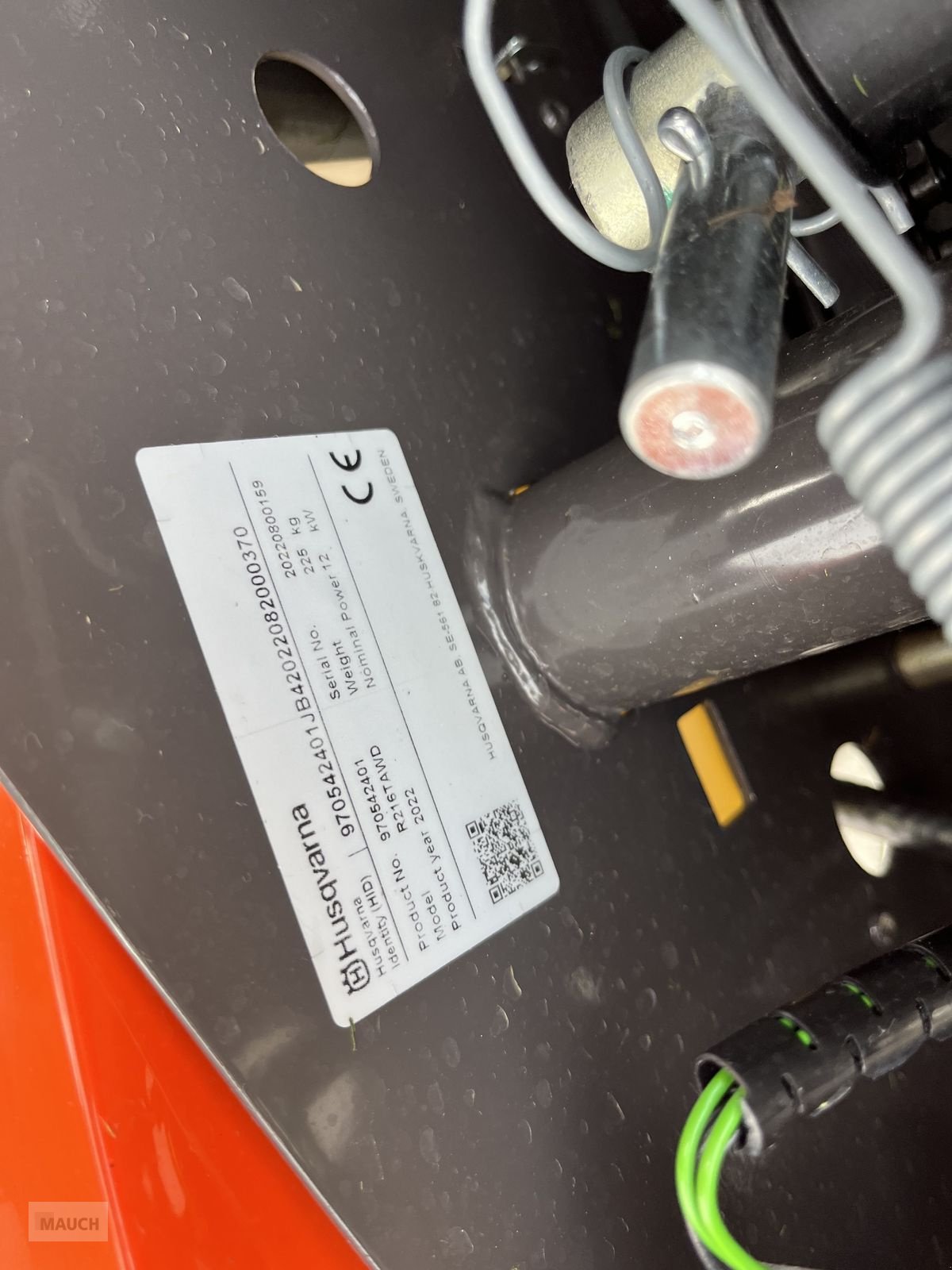 Rasentraktor des Typs Husqvarna Rider 216T AWD 103cm Mähdeck nur 53h, Gebrauchtmaschine in Burgkirchen (Bild 16)