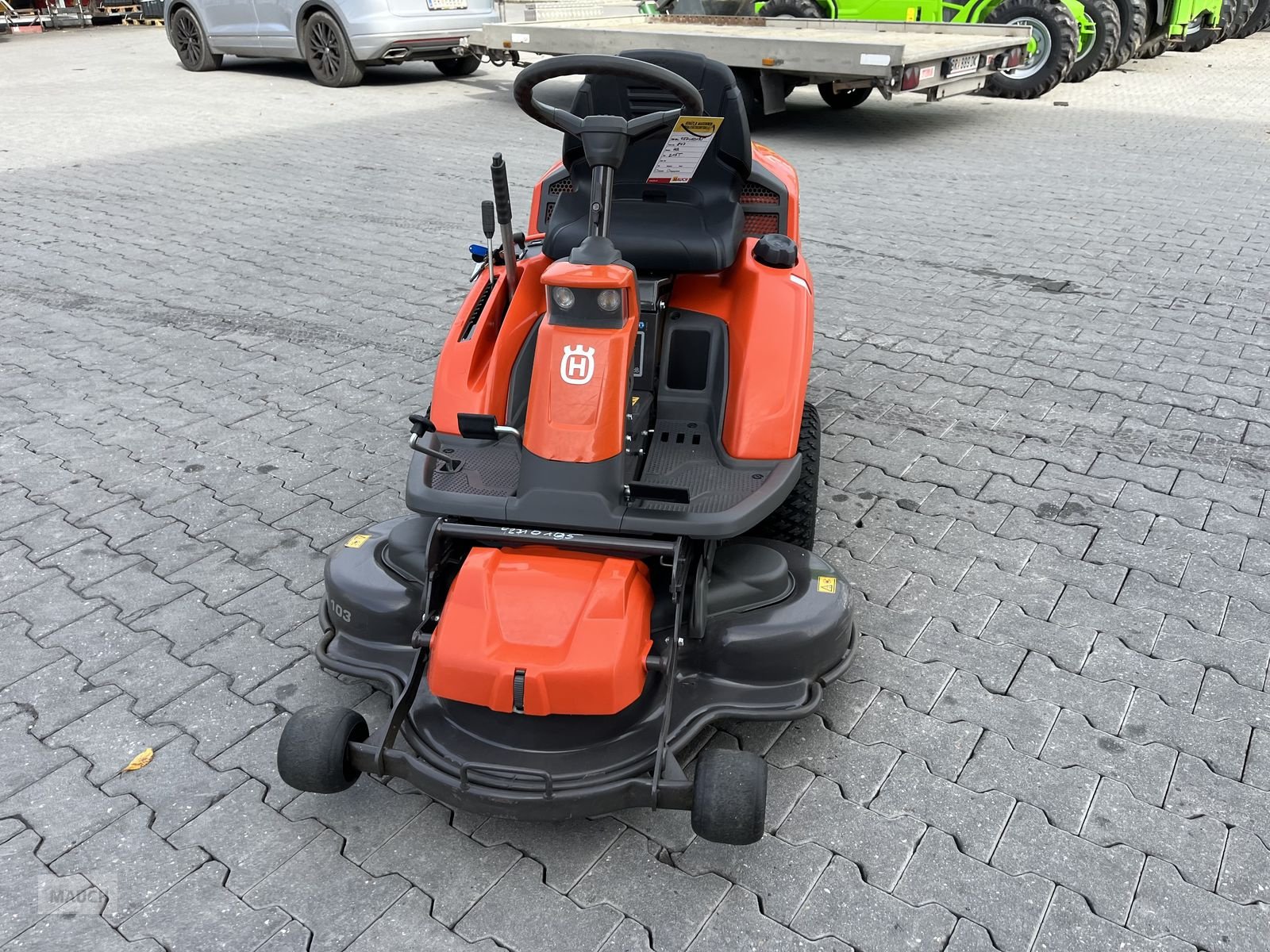 Rasentraktor des Typs Husqvarna Rider 216T AWD 103cm Mähdeck nur 53h, Gebrauchtmaschine in Burgkirchen (Bild 7)