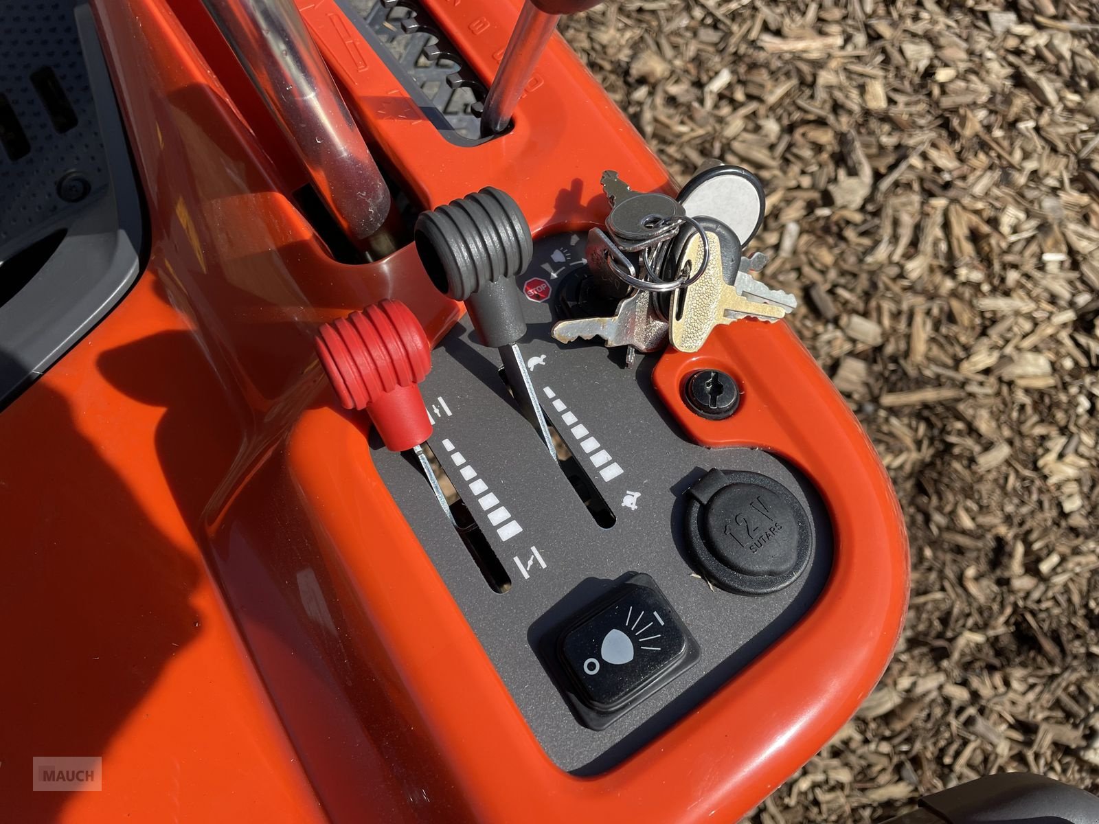 Rasentraktor a típus Husqvarna Rider 316 TsX AWD inkl. Mähdeck NEU, Neumaschine ekkor: Burgkirchen (Kép 7)