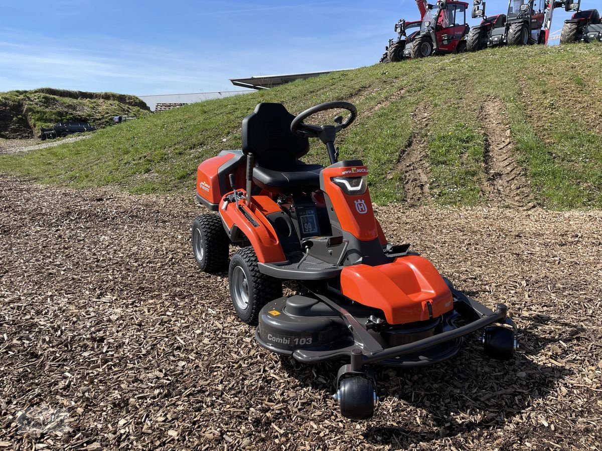 Rasentraktor tip Husqvarna Rider 316TsX AWD inkl. Mähdeck, Neumaschine in Burgkirchen (Poză 25)