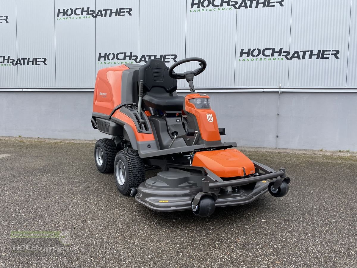 Rasentraktor des Typs Husqvarna Rider 320Ts AWD, Neumaschine in Kronstorf (Bild 1)