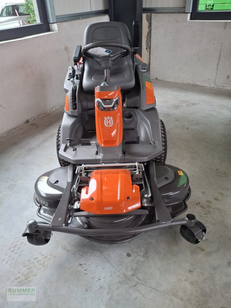 Rasentraktor des Typs Husqvarna Rider 418TsX AWD, Neumaschine in Pforzheim (Bild 4)